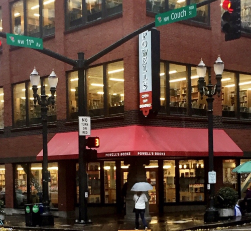 Powells_outside